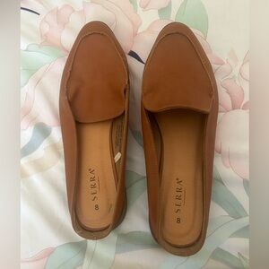 Camel loafers / flats